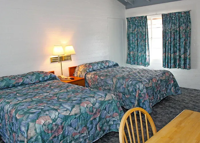 Motel Mohave Marina &
